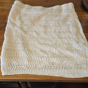 Elegant Cream Knit Mini Skirt